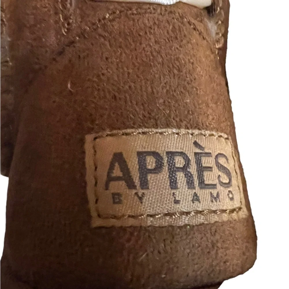Lamo APRES Kids Bow Lace Faux Fur Lined Snow Boot Chestnut Brown Toddler size13Y